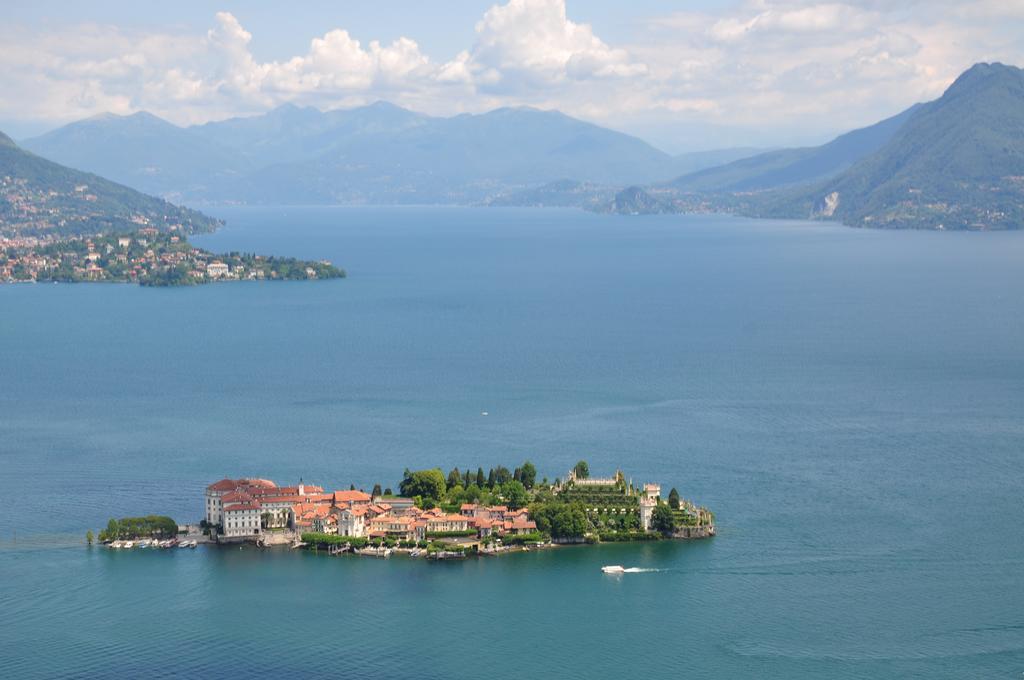 Lake Maggiore Hotel Elvezia מראה חיצוני תמונה
