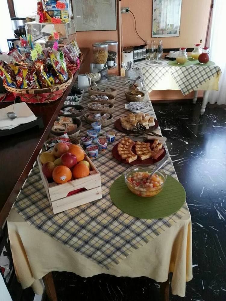 Lake Maggiore Hotel Elvezia מראה חיצוני תמונה