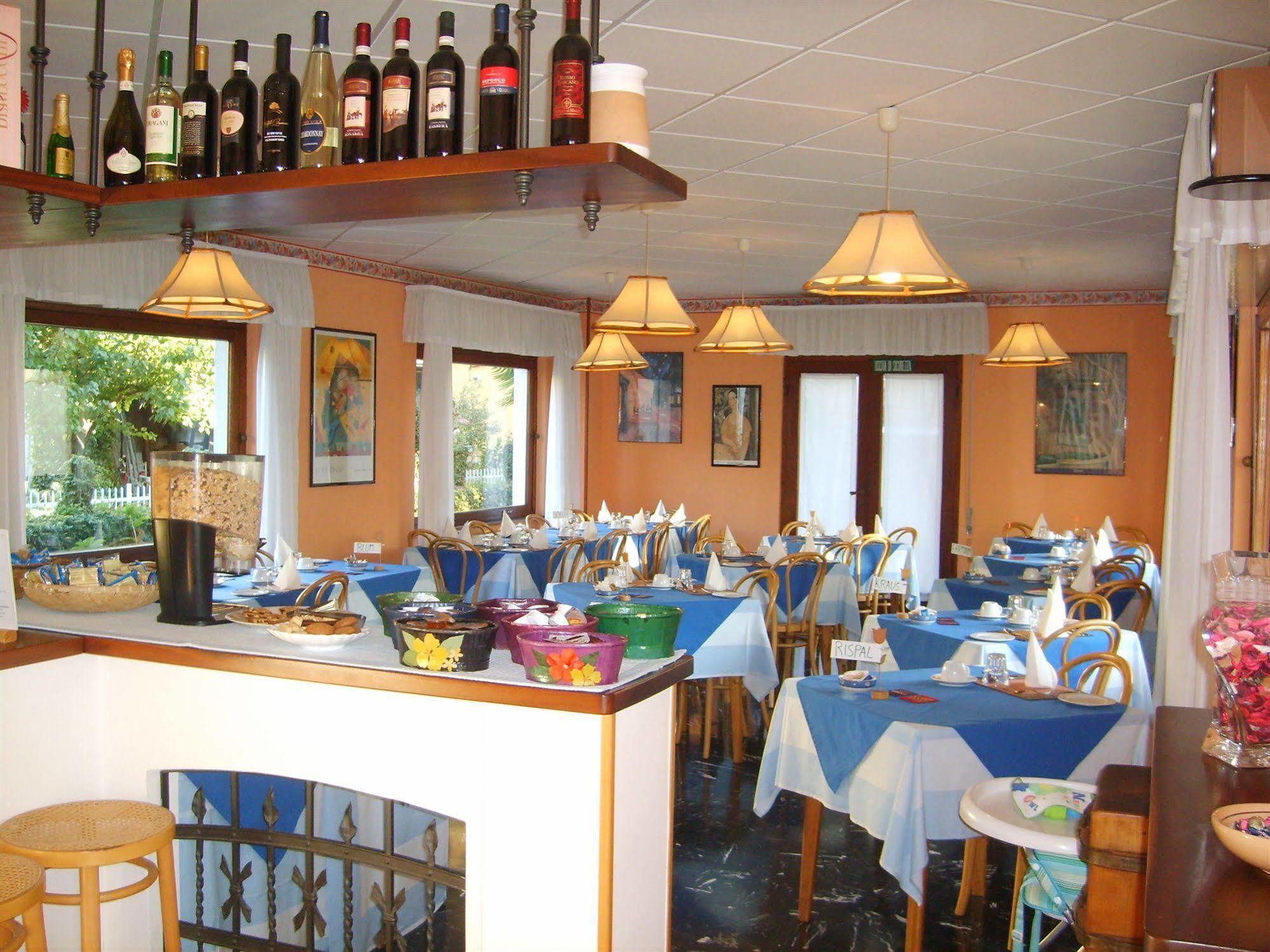 Lake Maggiore Hotel Elvezia מראה חיצוני תמונה