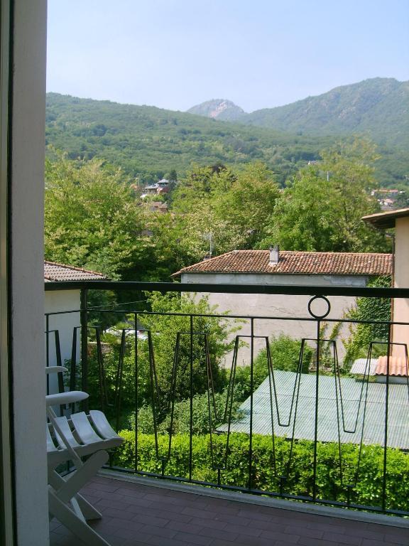 Lake Maggiore Hotel Elvezia מראה חיצוני תמונה